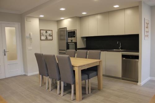 Apartamento Sanguesa in นาบาร์รา