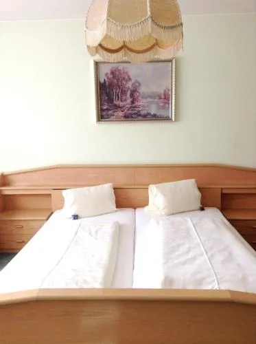 Hotel Garni in Bad Schallerbach, Österreich