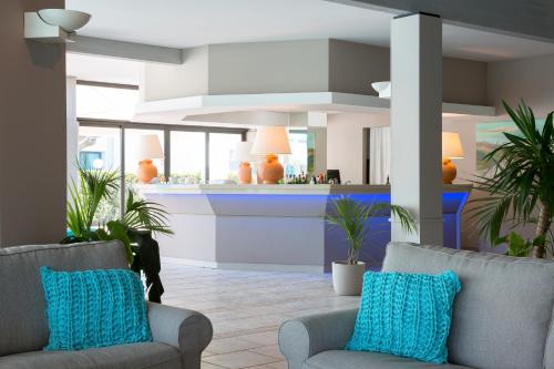 Acacia Marina - image 2