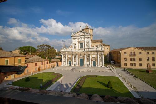 penthouse in the city centre, Ravenna (Foto 3)