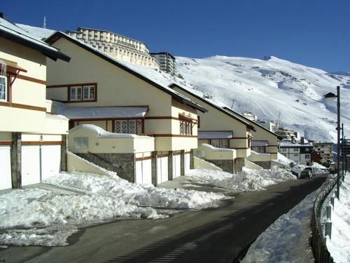 Apartamentos Las Tuyas Sierra Nevada