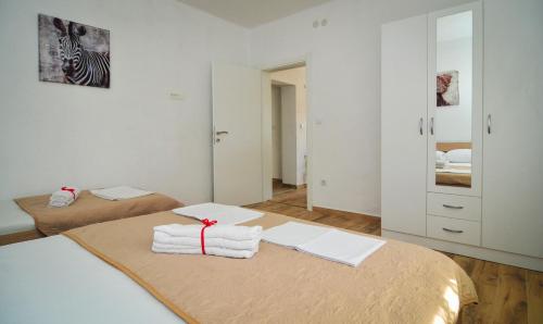 Apartmani Bekonja - image 10