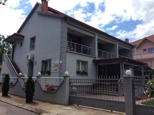 Apartment Slavica