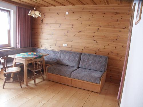 設施, Ferienwohnungen Steidl in 內維爾格拉騰