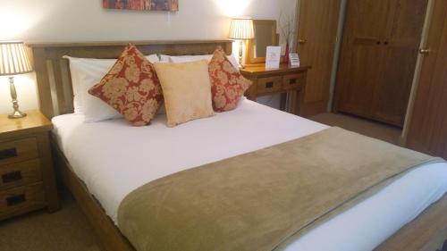 Cross Keys Inn - image 4