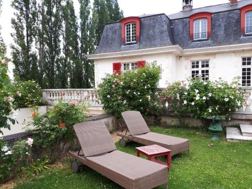 A szálláshely kívülről, Le domaine de barbizon in Barbizon