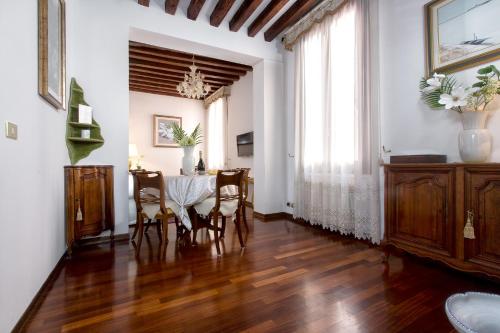 Residenza Calle Larga San Marco, Benátky (fotografie 7)