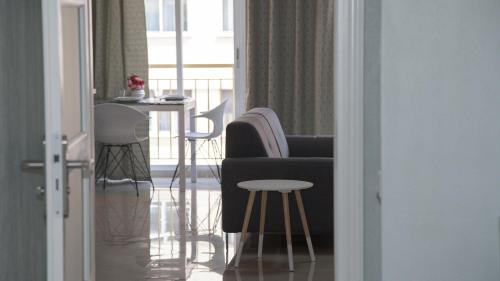 Big & stylish 2 room flat
