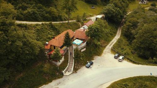 Apartmani Sastavci in Izgori