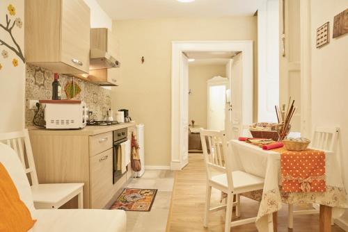 Einrichtungen, Donna Mariella near MUSA - Museo Universitario delle Scienze e delle Arti