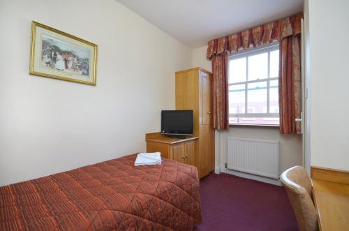 Seymour Hotel - image 12