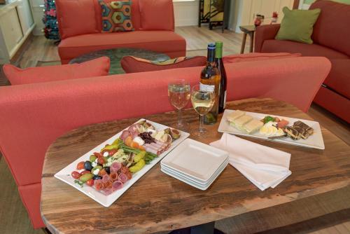 The Grey Owl Inn - 식음료(F&B)