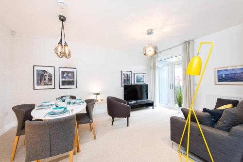 Luxury City Apartment, Edinburgh, Edinburgh and the Lothians