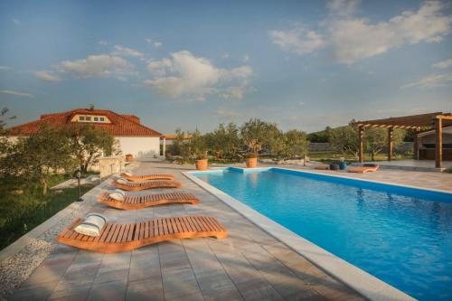 Villa Red Hacienda with Pool Vodice