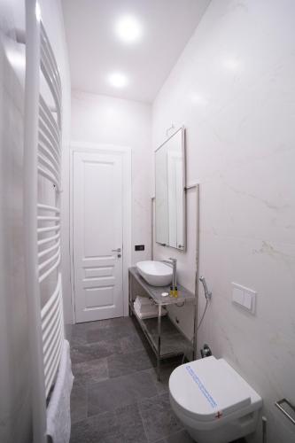 Premium Apartments - image 2