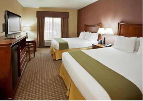 Holiday Inn Express Hotel & Suites Willows, an IHG Hotel