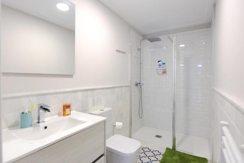 Apartamento de diseño con jacuzzi privado Apartamento de diseño con jacuzzi privado