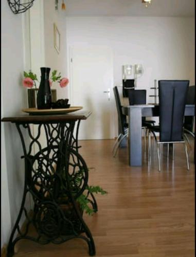  Ela Margot, Unterkunft in Mravince