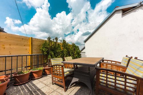 陽台/露台, 雅各布青年旅舍 (Jacob Hostel) in 布爾諾城中心