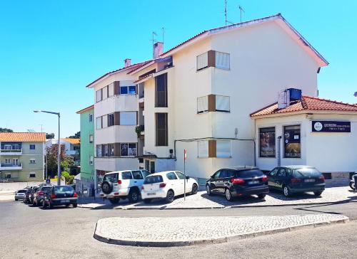 ทัศนียภาพภายนอกโรงแรม, Cascais Holiday House - Checkinhome in ไบร์โร เด เซาโชเซ