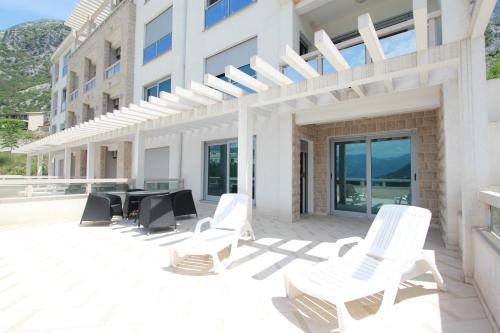 B&B Kotor - Adriatic Pearl Apartments - Bed and Breakfast Kotor