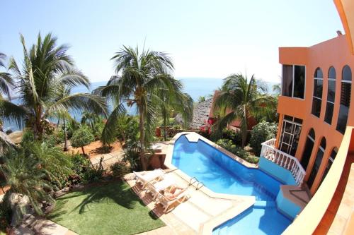 . Hotel Villa Tropical