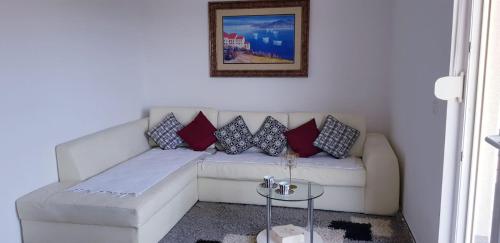  Apartment Toni, Ferienwohnung in Podstrana