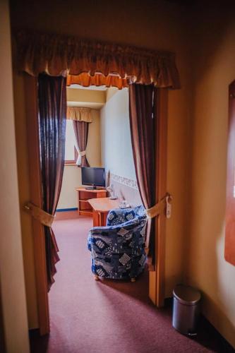 1 twin bed