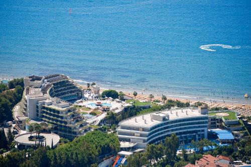 Crystal Sunrise Queen Luxury Resort & Spa - image 6