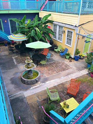 Creole Gardens Guesthouse And Inn In La