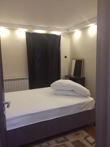 Eka Apartment - image 3