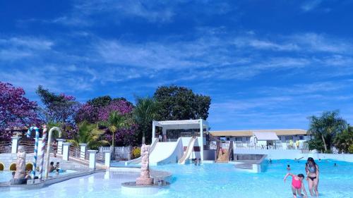 Swimming pool, Apto Lacqua Di Roma near Cafe Brasil Panificadora e Lanchonete