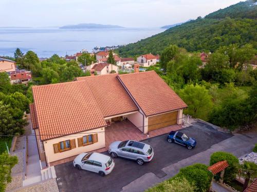 Villa with Sea View image 6