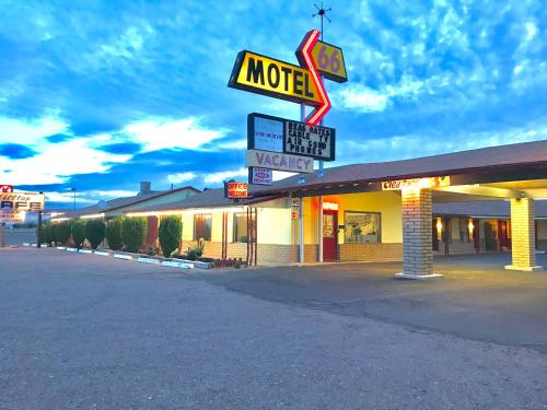 66 Motel Holbrook