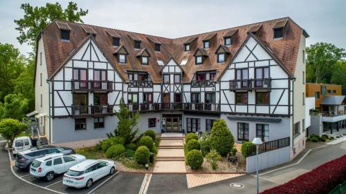 Hôtel Restaurant Les Alizés - Hotel - Lipsheim