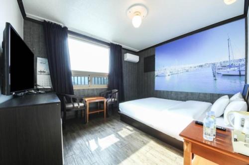 Saipan Motel with Sea View in Ganghwa-do
