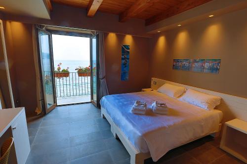 Camera doppia o twin, deluxe, vista sul mare, balcone