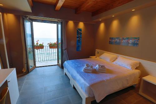 Il Casato Deluxe Rooms Scilla