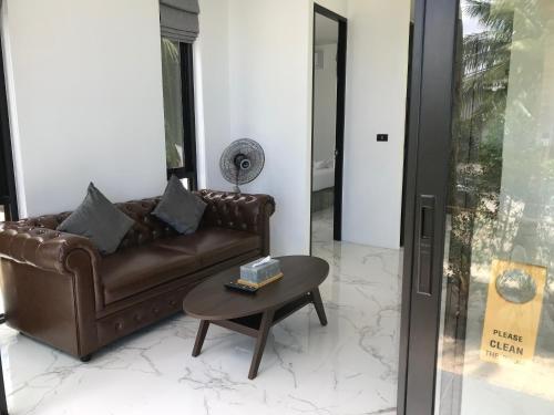 lennon maison