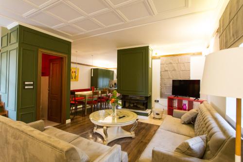 Deluxe Villa