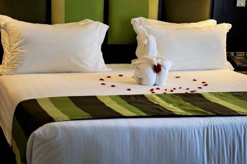 Best Western Premier Garden Hotel Entebbe Room Type - Deluxe Queen Room
