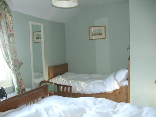 Bay Cottage Bed & Breakfast - image 3
