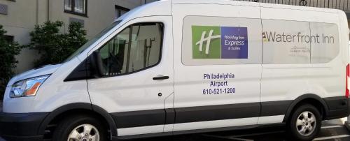 Airport Waterfront Inn in Essington, USA