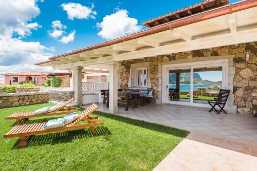 S'Abba e Sa Pedra - Your House in Sardinia