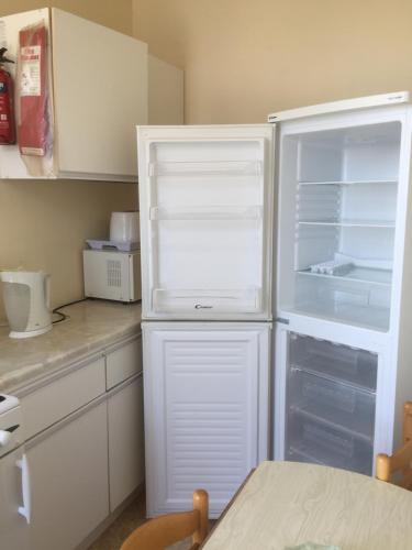 Adelphi Holiday Flats - image 8