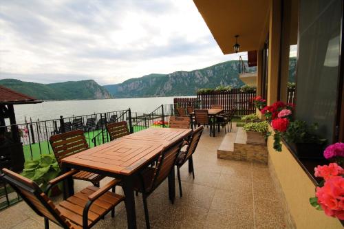 Vila Golful Dunării Vila Golful Dunării