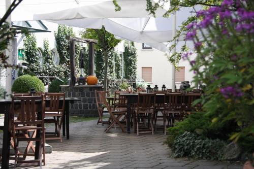 Hotel Gasthof Grüner Wald - image 13