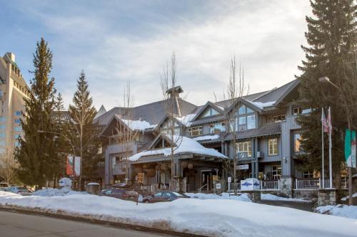 Glacier Lodge Resort in Whistler, Canada