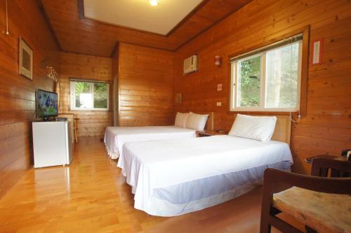 Fumei Bluebird Homestay