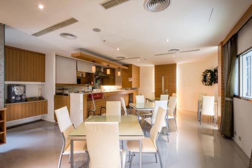 Restaurant, Uline Motel in Nangang District